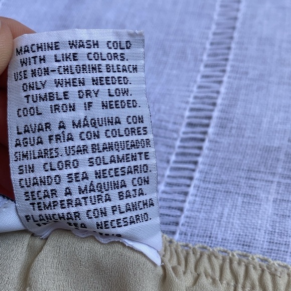 Kathy Ireland Y2k Paisley Print Skirt in Beige. - Picture 6 of 10